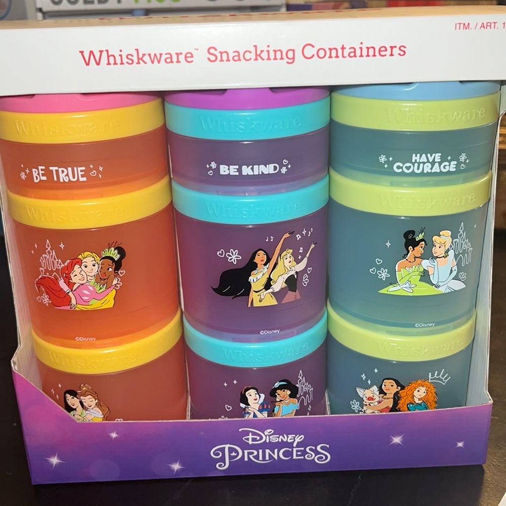 Whiskware snacking containers